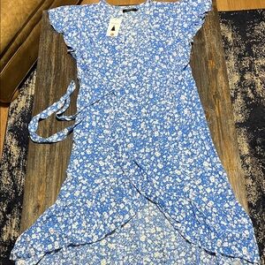 NWT Elegant Blue Floral Women's Dress